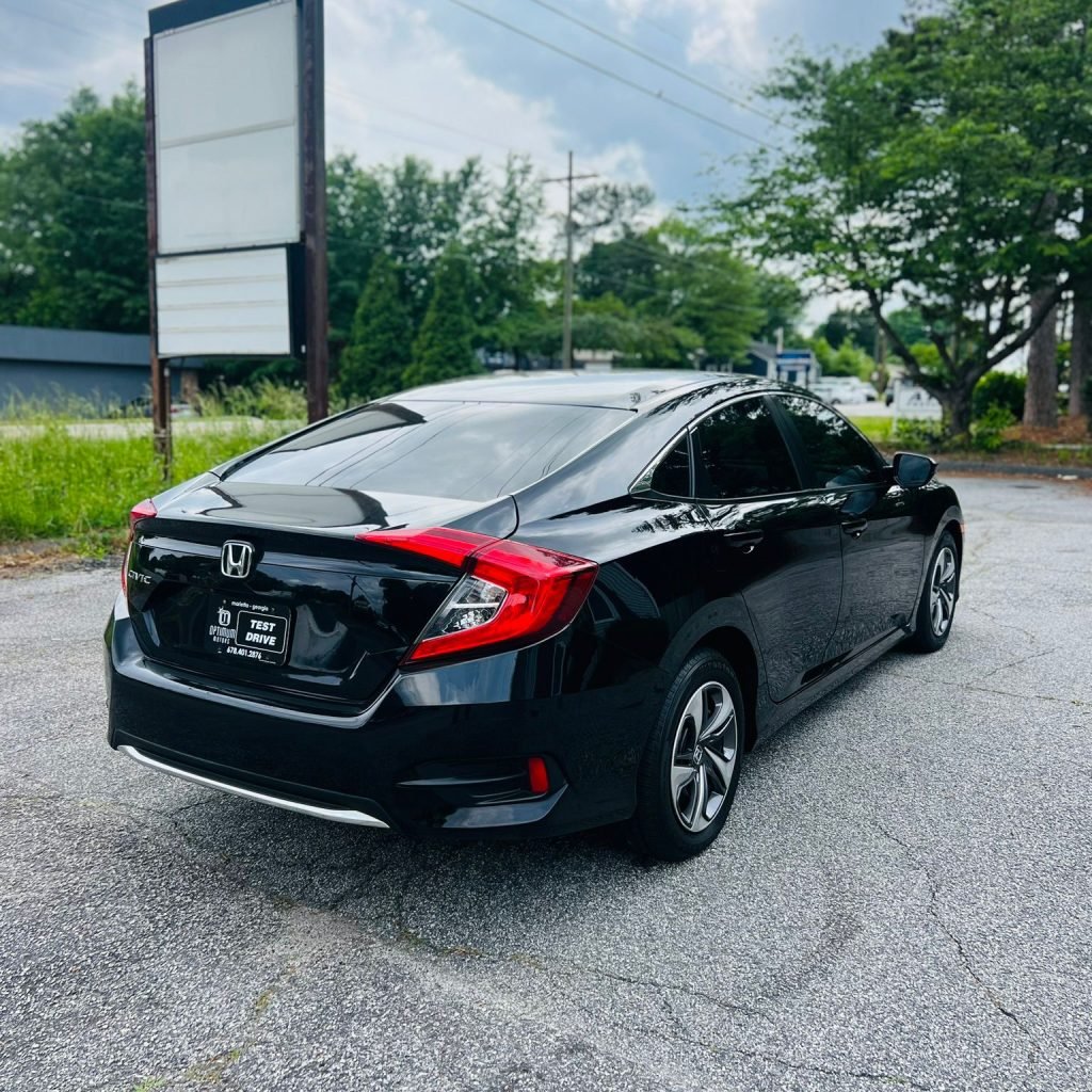 2019_Honda_Civic_005